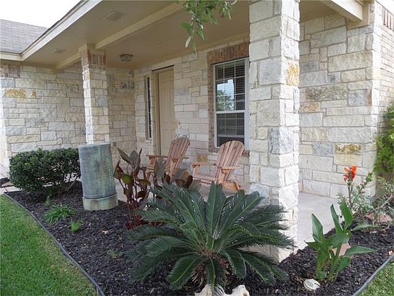 4th image of 2106 Nan Ln