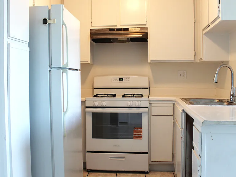 New stove / oven range.