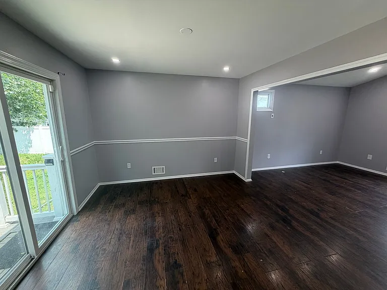 725 Birmingham Ave — Photo 13