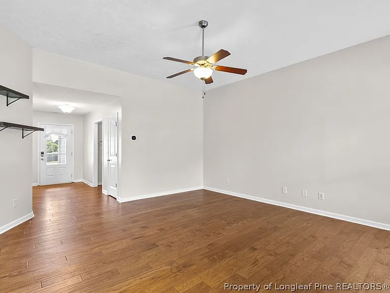 44 Schoomaker Ct — Photo 6