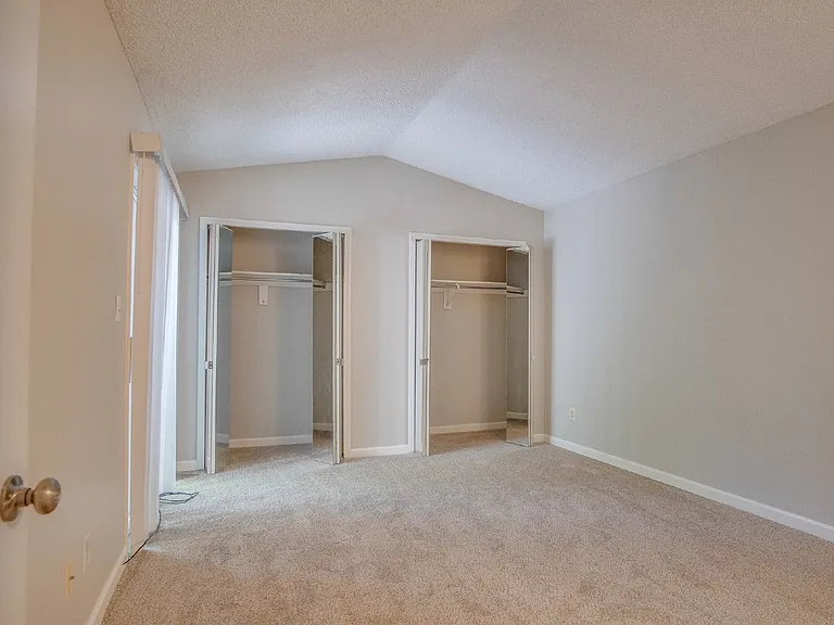 3164 Cedarwood Village Ln — Photo 15