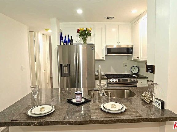 3rd image of 6355 Green Valley Cir Unit 103