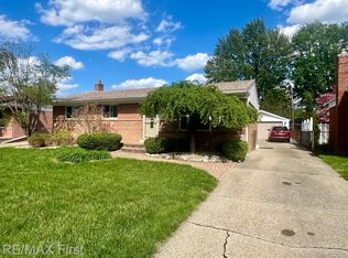 28472 Patricia Ave, Warren, MI 48092