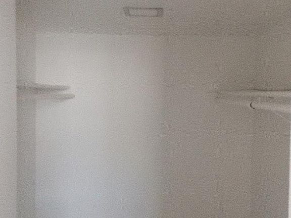 5th image of 10090 NW 80th Ct APT 1359