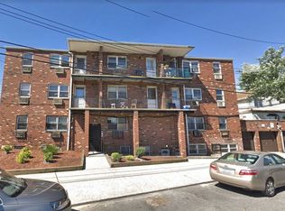 6016 86th St APT 1B, Middle Village, NY 11379
