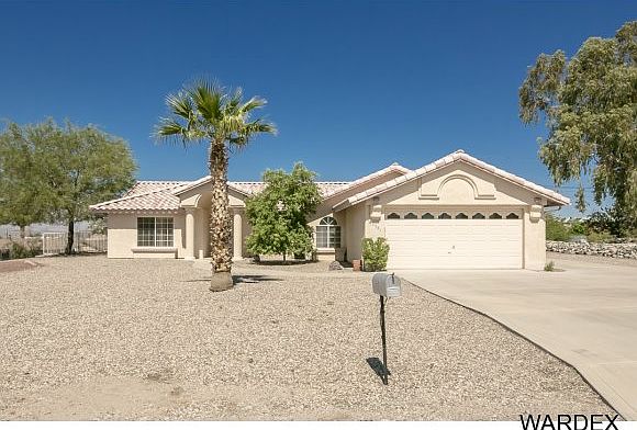 1st image of 2301 Tigertail Dr