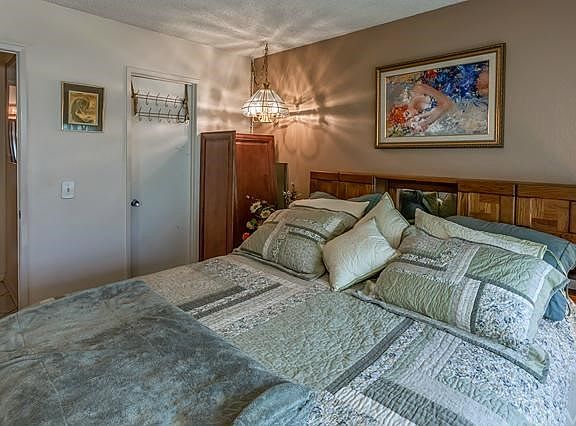 3rd image of 15410 La Mirada Blvd Unit 105