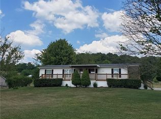 555 Moore Rd, Washington, PA 15301