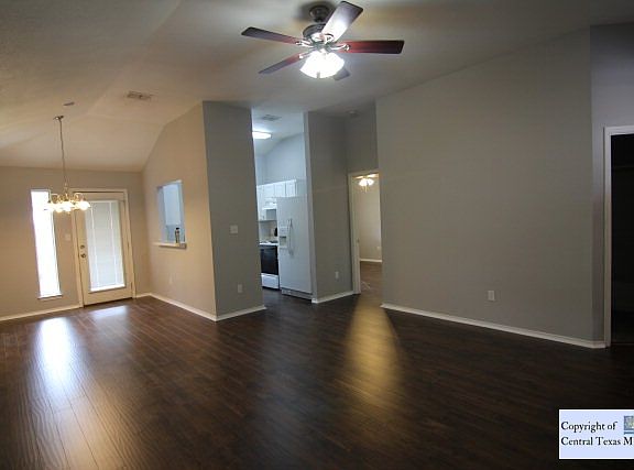 5th image of 254 Bushtail Dr
