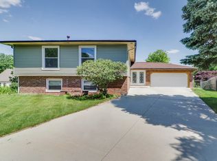 210 Cornell Dr, Normal, IL 61761