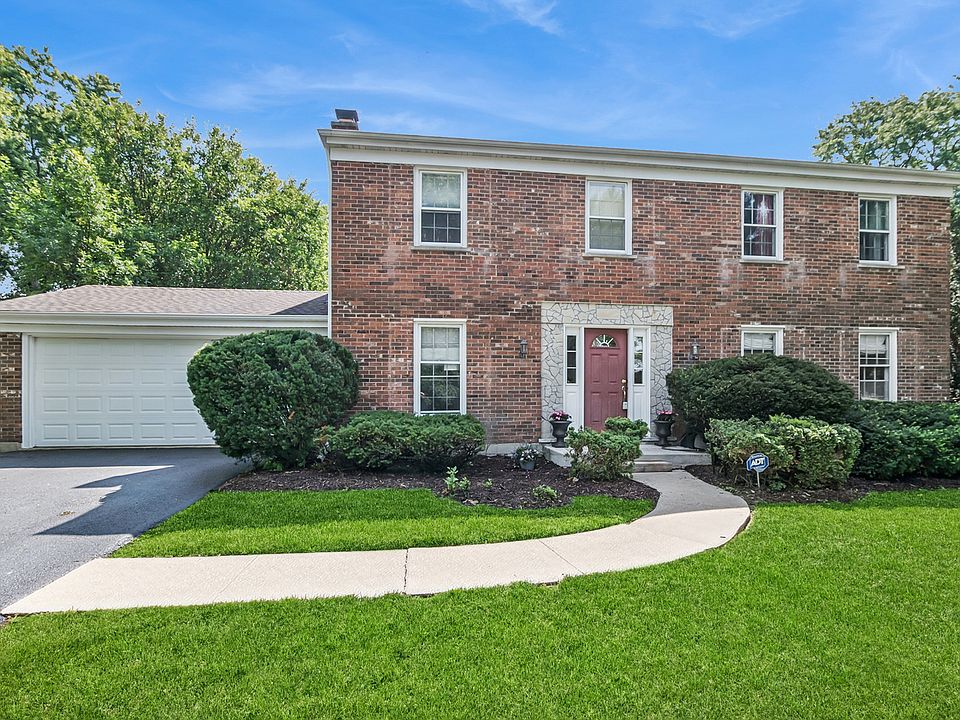 1st image of 3933 Cumnor Rd
