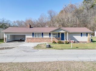 107 Spring St, Cohutta, GA 30710