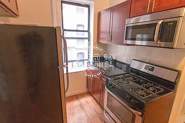 Rented by Nolita Group