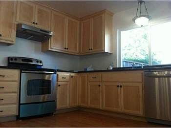 4th image of 320 Lassenpark Cir