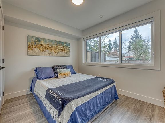 4th image of 1750 Salisbury Ave #3