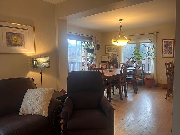 2nd image of 3118 Mariah Ct