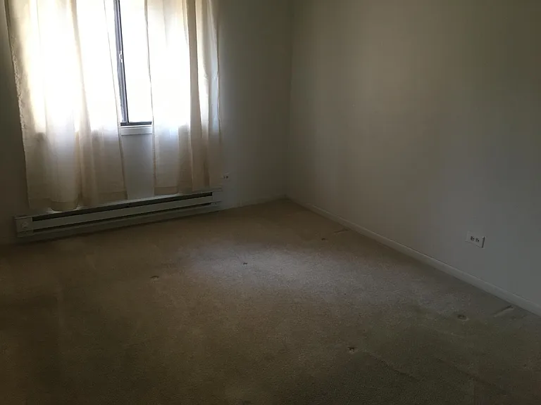 203 N Waters Edge Dr — Photo 9
