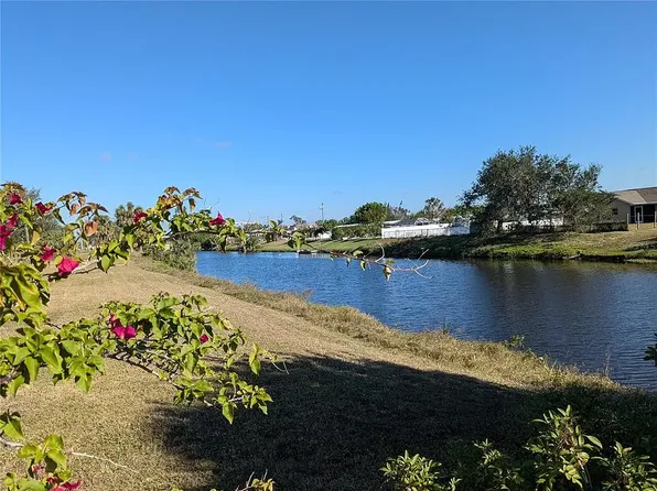 3100 Harbor Blvd APT 214, Port Charlotte, FL 33952