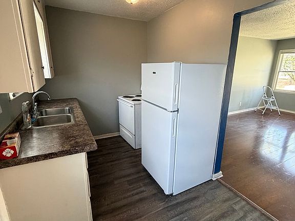 5th image of 602 N Emporia St