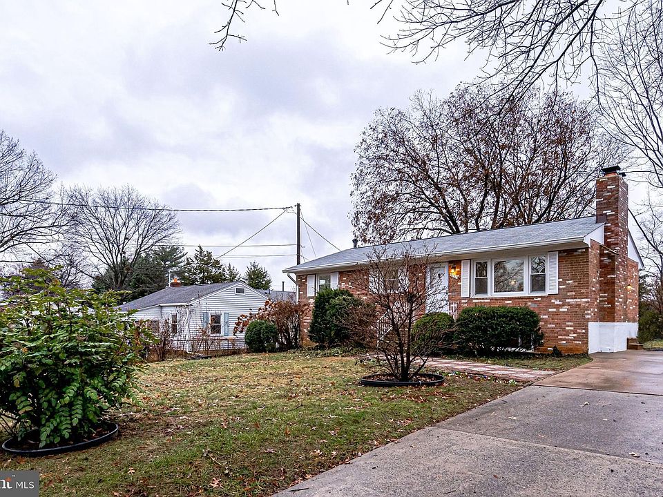 1st image of 6337 Hillcrest Pl
