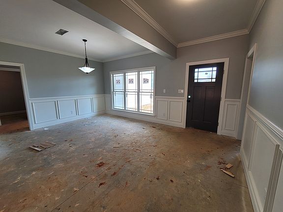 5th image of 212-33 Hollister Dr
