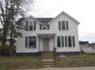 516 1/2 Hudson St #0, Eau Claire, WI 54703