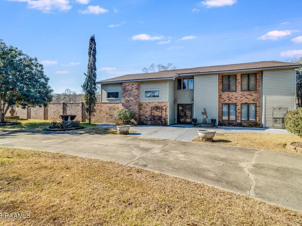 393 Fort Hamilton Dr, Opelousas, LA 70570