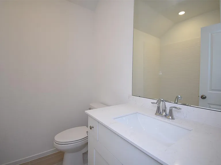 6303 Golden Seaton Dr — Photo 31