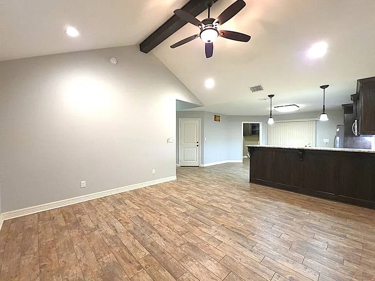 1424 Dogwood St — Photo 17