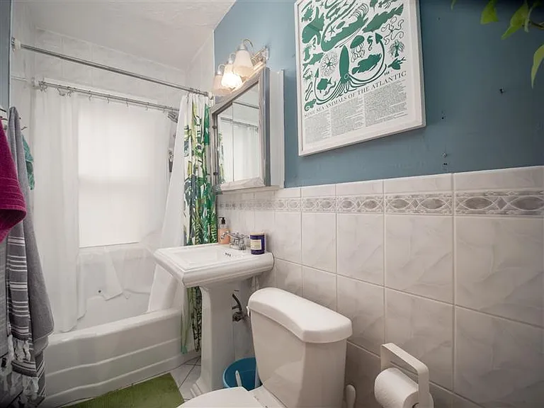 60 Powder House Blvd — Photo 22