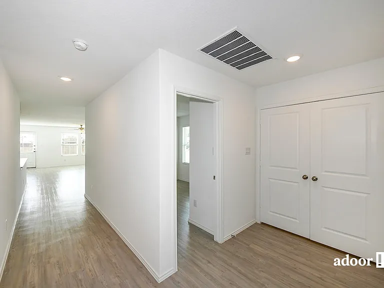 1208 Grace Park Rd — Photo 9