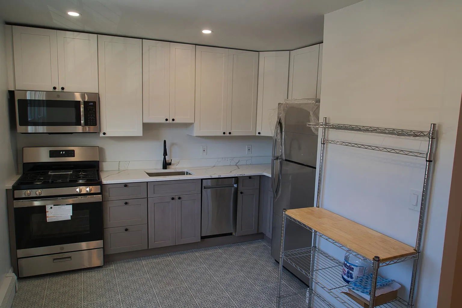 364 Westwood Ave APT 41 photo 1