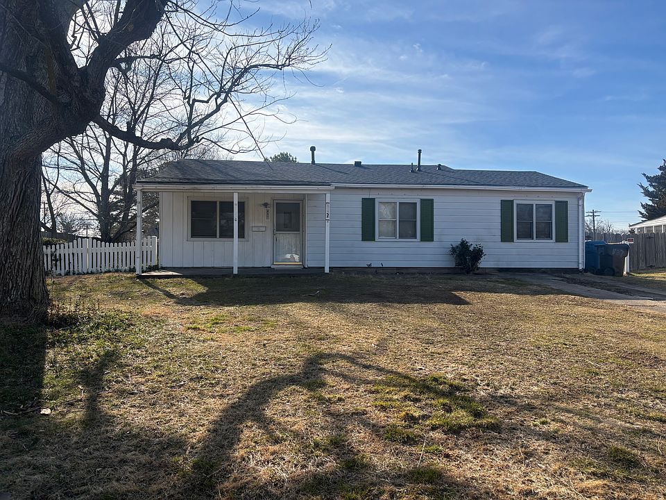 1st image of 837 Brinson Ln