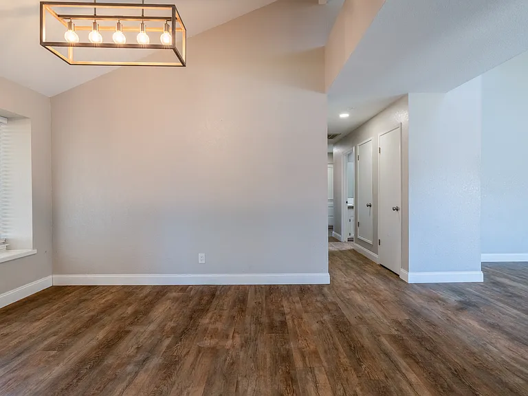 2475 Escalon Ave — Photo 15