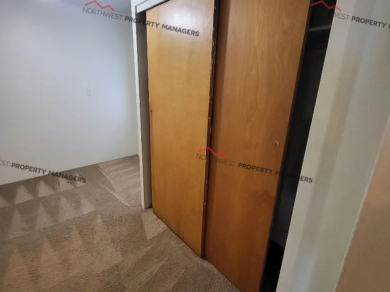 314 320 S W Cascade Avenue 171 #3 — Photo 12