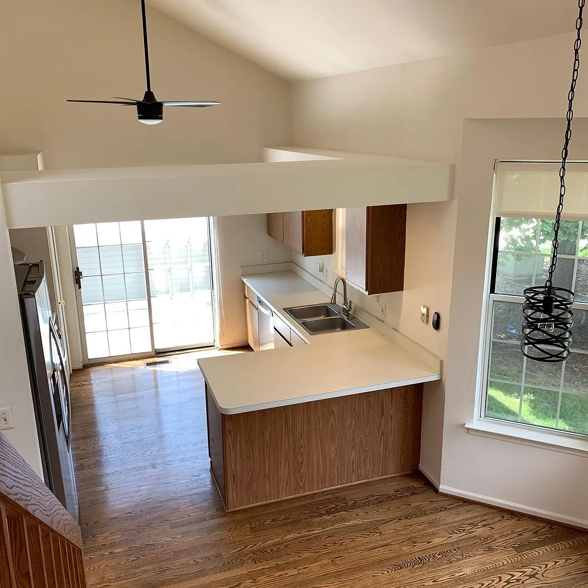 3 bed, 2.0 bath, 1546 sqft, $2,600 — Photo 4