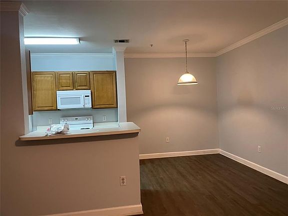 5th image of 18527 Bridle Club Dr