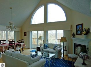 996 E Narlock Rd, Cedar, MI 49621