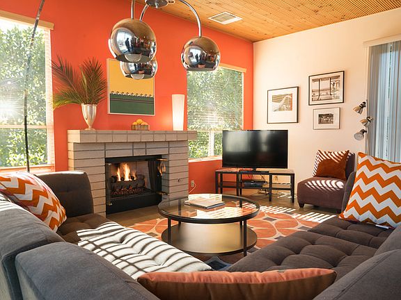 3rd image of 623 Desert Way