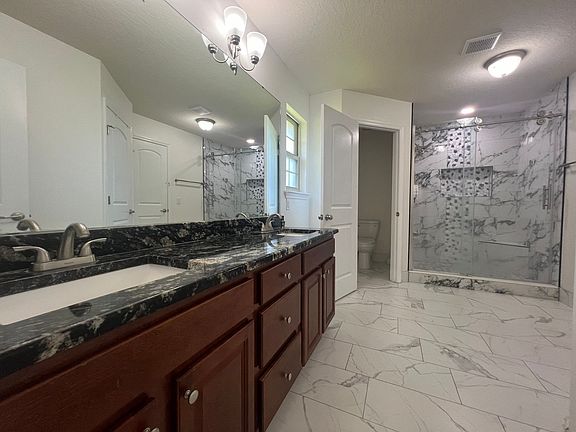 5th image of 548 Bayberry Lakes Blvd