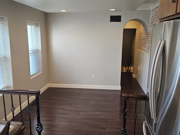 503 Windsor St #2 — Photo 17