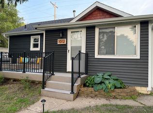 1012 Englewood Ave, Saint Paul, MN 55104