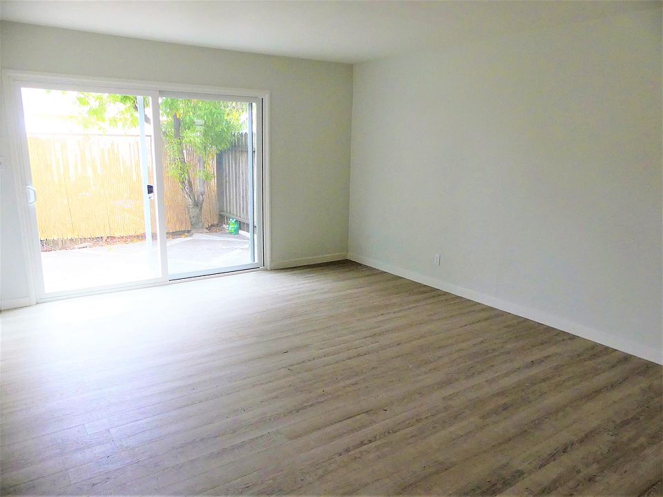 2nd image of 1575 San Joaquin St