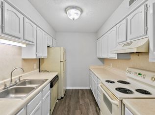 Monroe Crest Apartments, Birmingham, AL 35205
