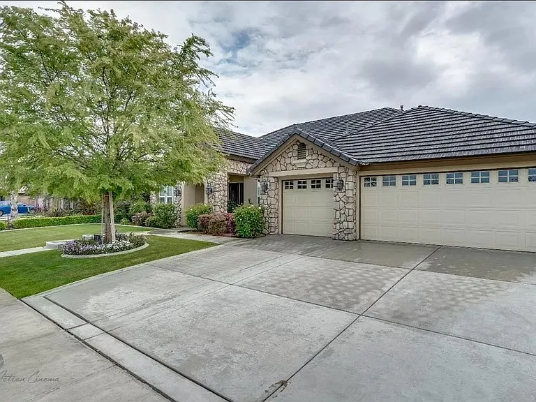 13103 Plumas Wood Ln — Photo 4