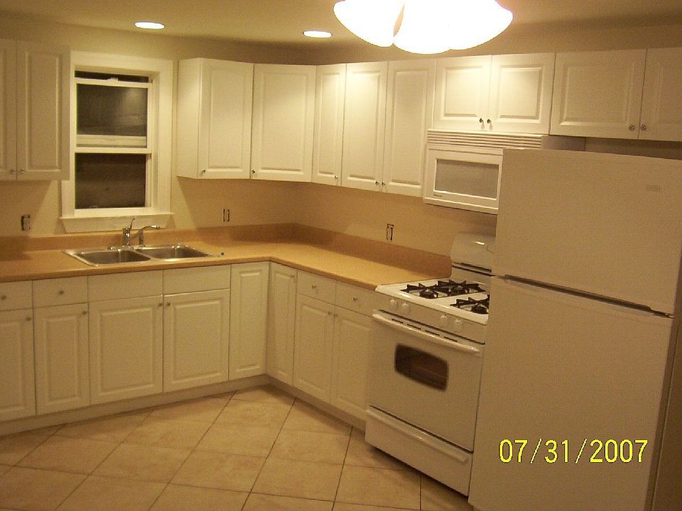 Right Side Kitchen