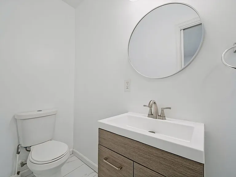 1757 Lafayette Dr — Photo 34