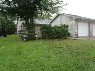 1911 Normal Park Dr #A, Huntsville, TX 77340