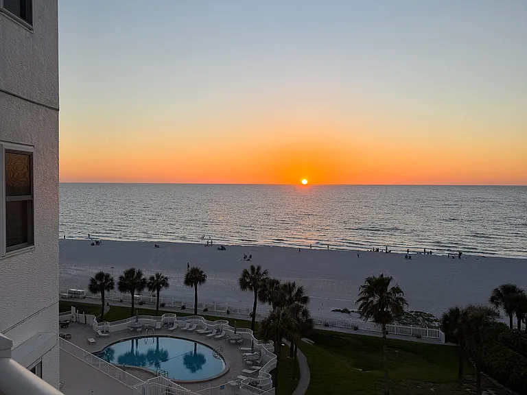 1582 Gulf Blvd #1608 — Photo 39