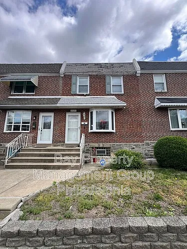 2121 Lardner St Photo 1